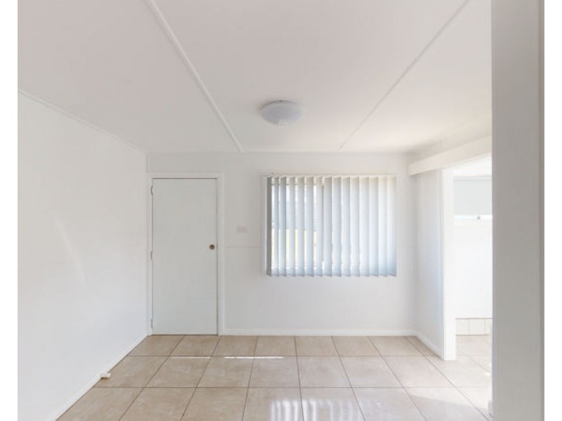 29 French Street, Junee NSW 2663