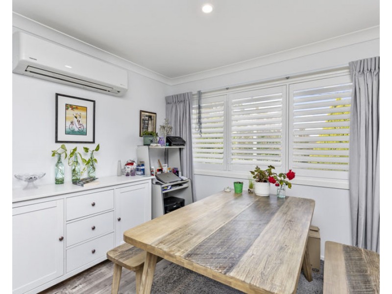 11 Kitchener Street, Junee NSW 2663