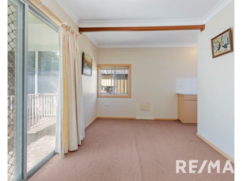11 Elizabeth Street, Junee NSW 2663