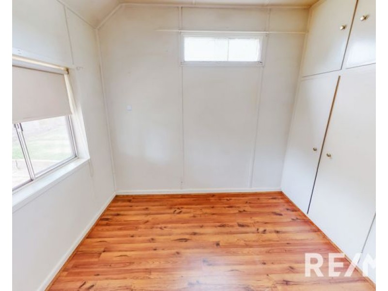 6 Prince Street, Junee NSW 2663