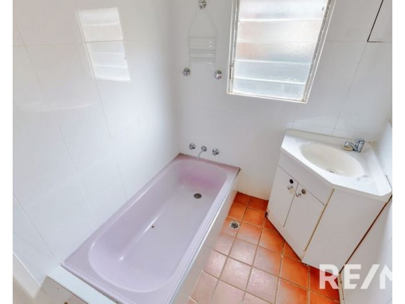 6 Prince Street, Junee NSW 2663