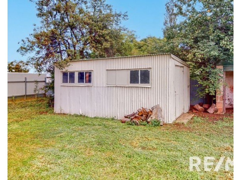 6 Prince Street, Junee NSW 2663