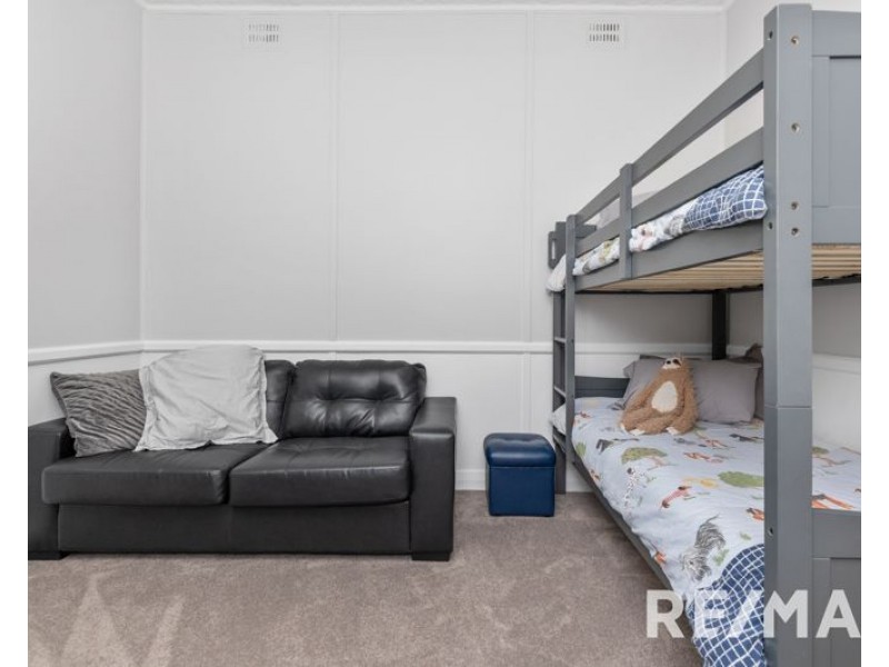 42 Marquis Street, Junee NSW 2663