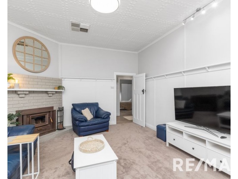 42 Marquis Street, Junee NSW 2663