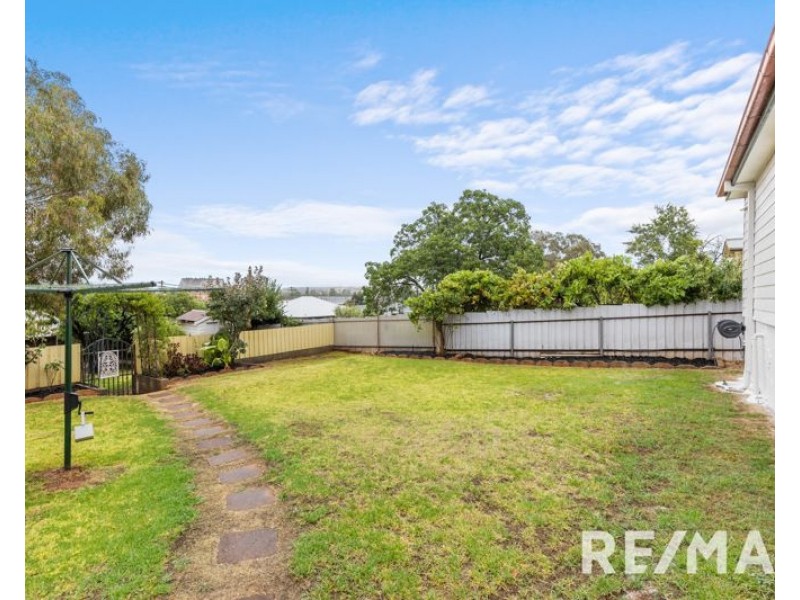 42 Marquis Street, Junee NSW 2663