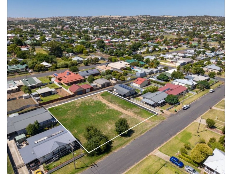 29-31 Percy Street, Junee NSW 2663