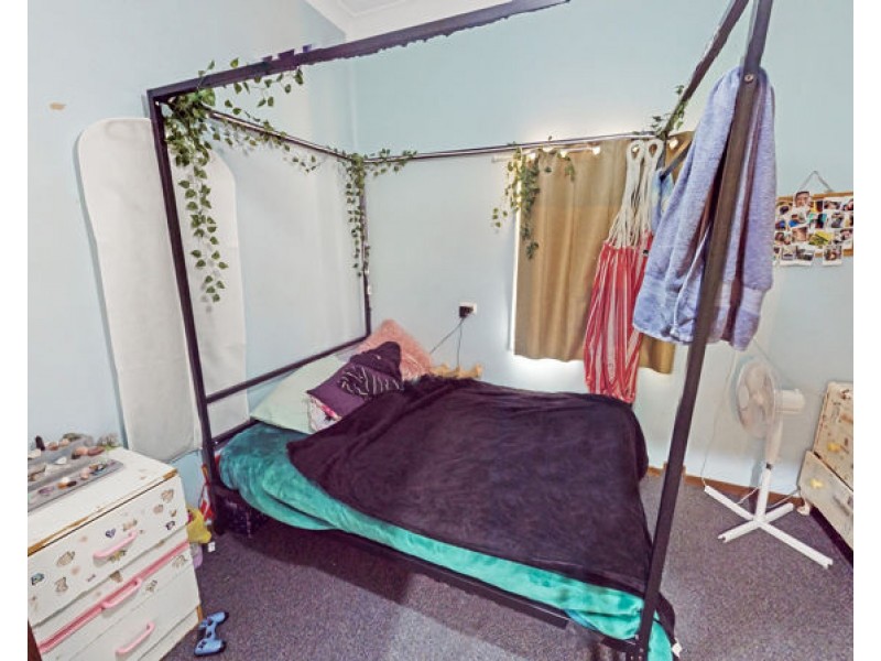 12 Illabo Road, Junee NSW 2663