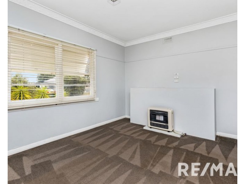 7 Gloucester Street, Junee NSW 2663