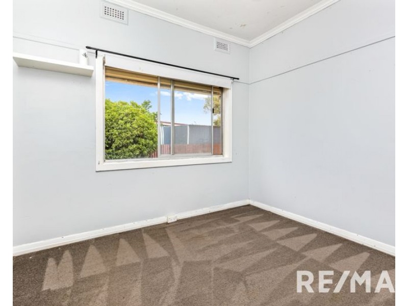 7 Gloucester Street, Junee NSW 2663