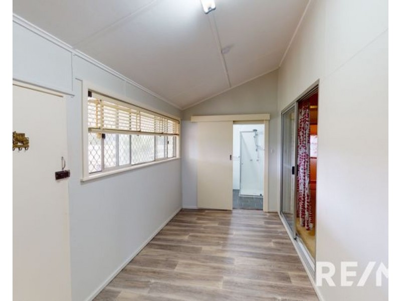 24 Florence Street, Junee NSW 2663