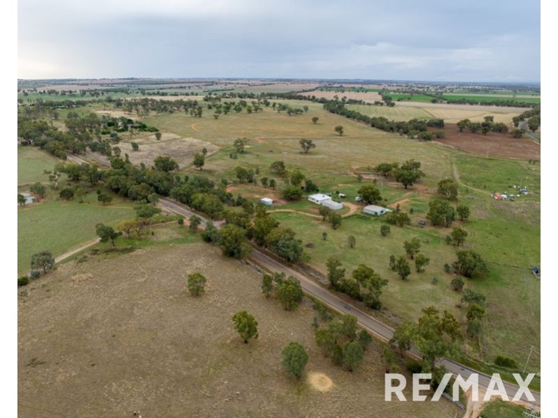 32 Murrulebale Road, Old Junee NSW 2652