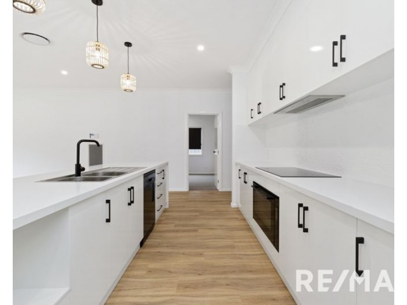 41 Hayes Crescent, Junee NSW 2663