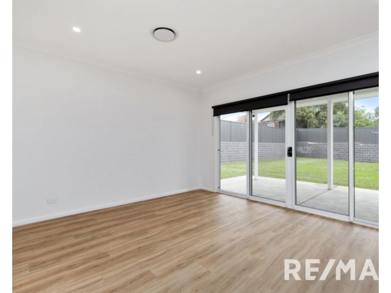 41 Hayes Crescent, Junee NSW 2663