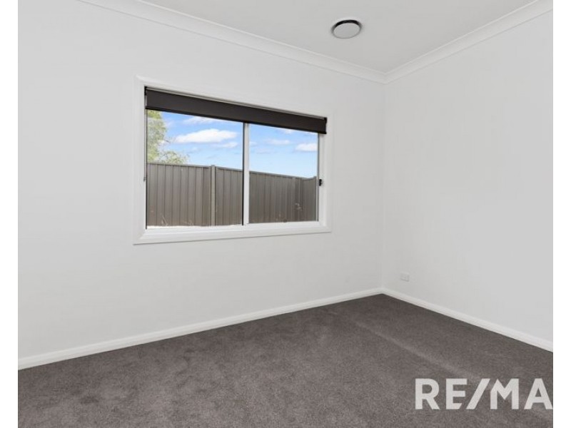 41 Hayes Crescent, Junee NSW 2663