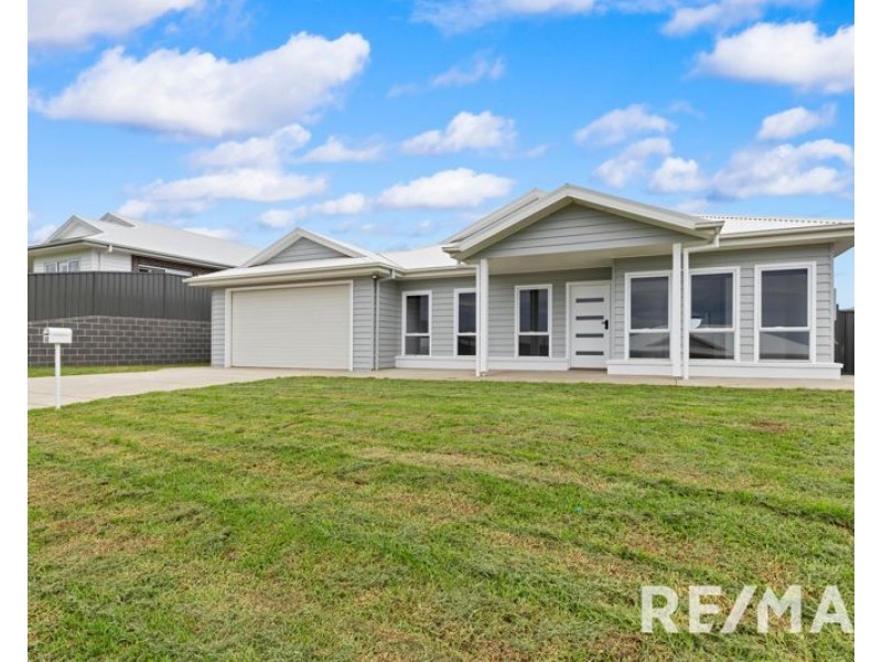 41 Hayes Crescent, Junee NSW 2663