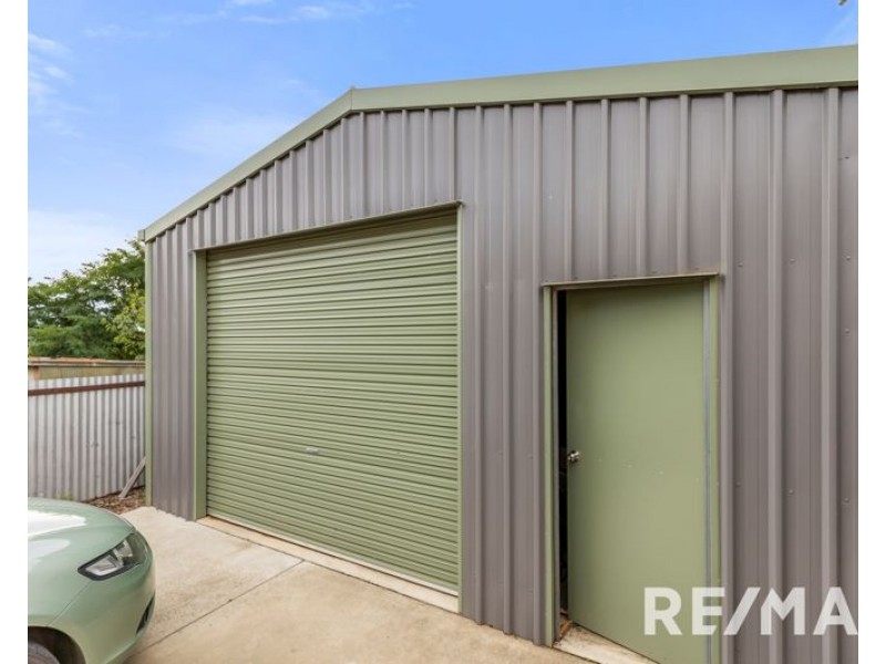 30 George Street, Junee NSW 2663