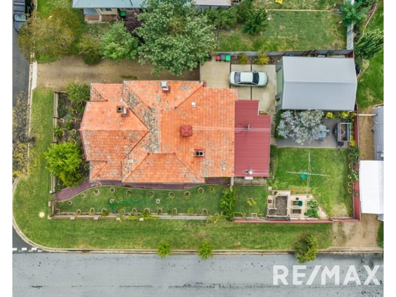 30 George Street, Junee NSW 2663
