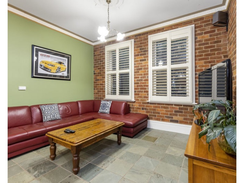 15 Dalley Street, Junee NSW 2663