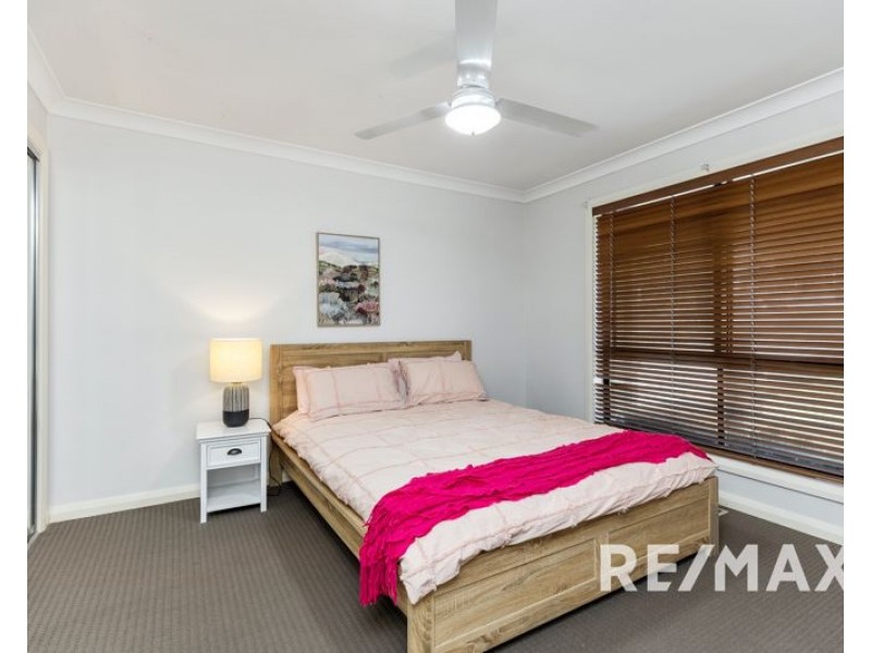 61 Commins St, Junee NSW 2663