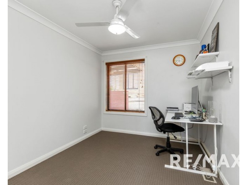 61 Commins St, Junee NSW 2663