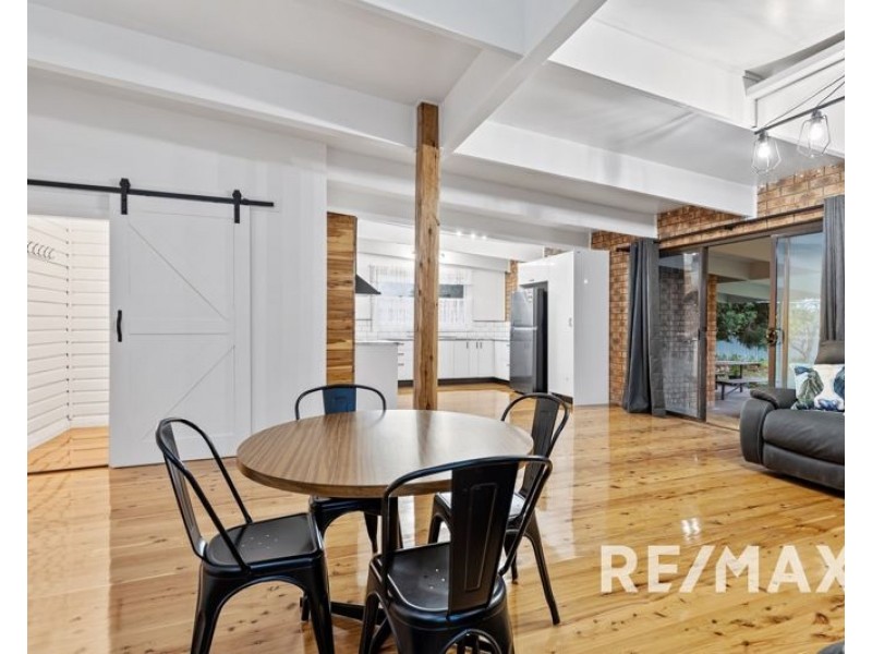 92 Hill St, Junee NSW 2663