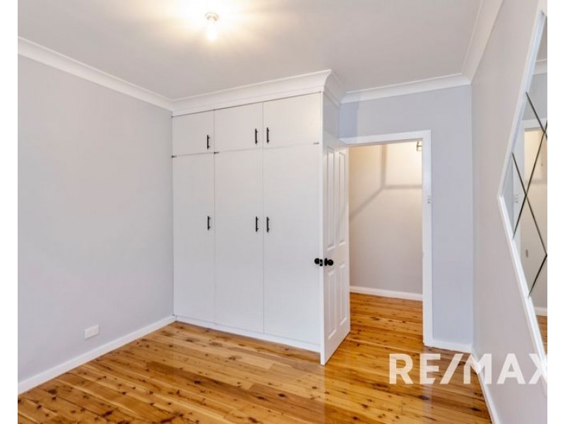 92 Hill St, Junee NSW 2663