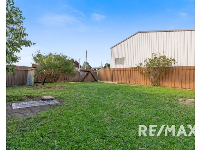 92 Hill St, Junee NSW 2663