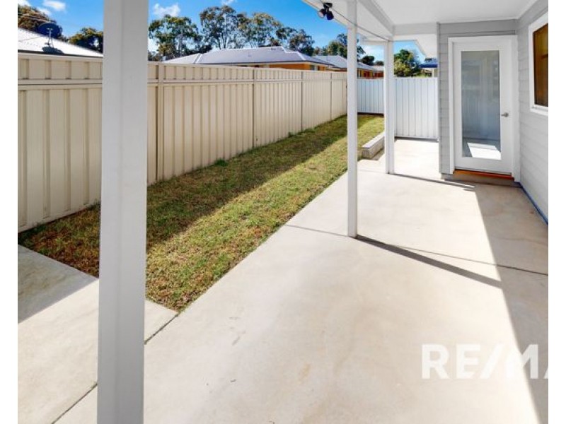 8/37 Waratah Dr, Junee NSW 2663
