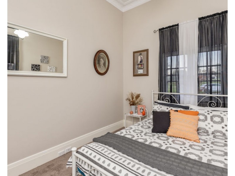 29 Pretoria Avenue, Junee NSW 2663