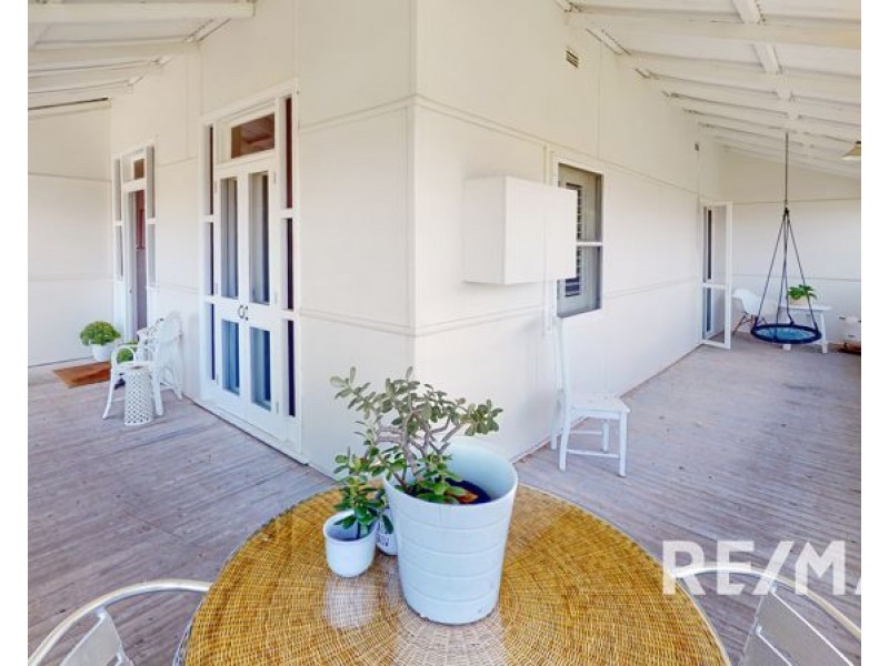 54 Commins Street, Junee NSW 2663