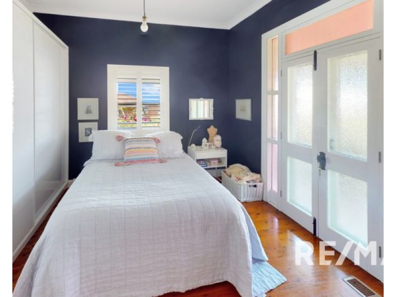 54 Commins Street, Junee NSW 2663