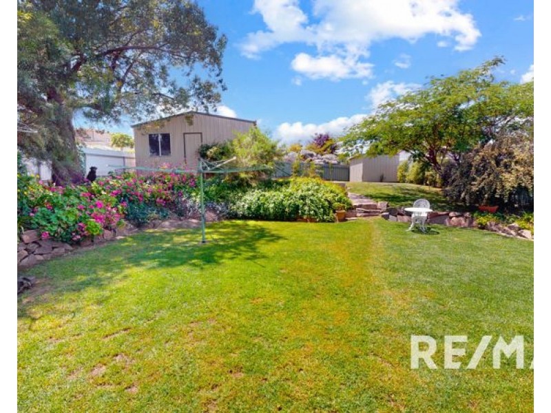 54 Commins Street, Junee NSW 2663