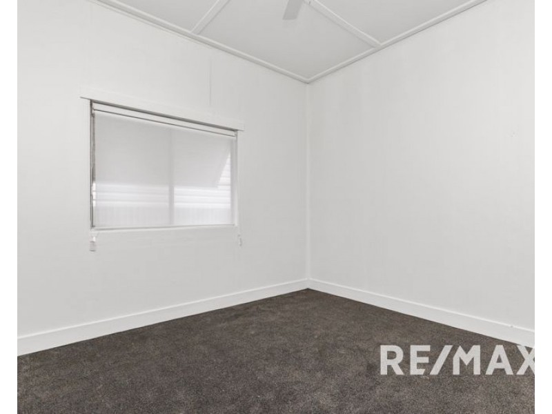 35 Gloucester Street, Junee NSW 2663