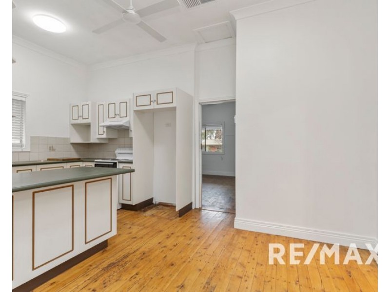 35 Gloucester Street, Junee NSW 2663