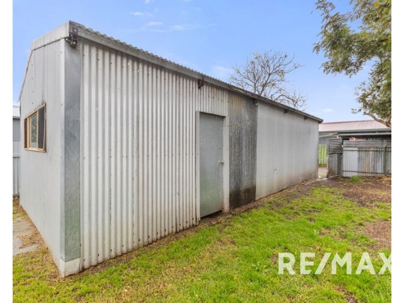 35 Gloucester Street, Junee NSW 2663