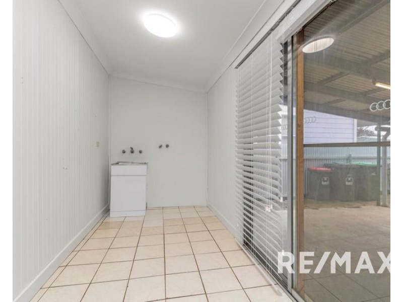 35 Gloucester Street, Junee NSW 2663