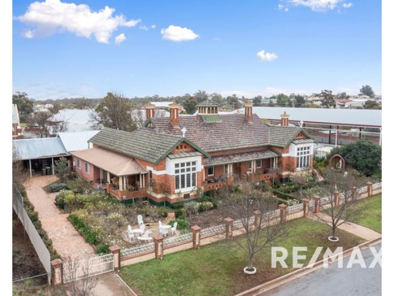 56 Bruce Street, Coolamon NSW 2701