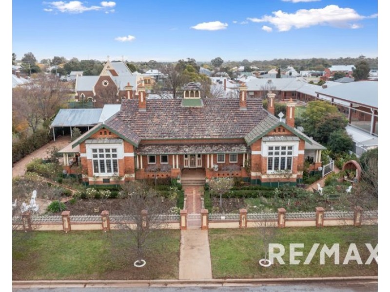 56 Bruce Street, Coolamon NSW 2701