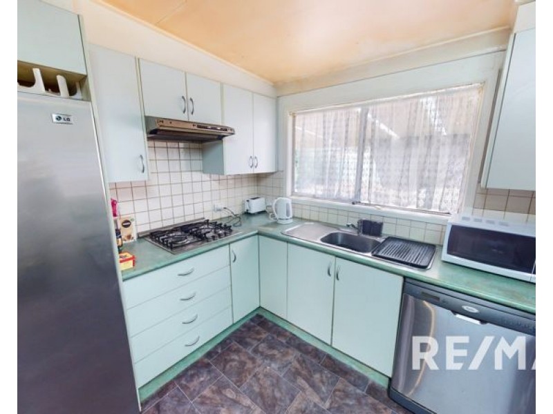 30 Hammond Street, Junee NSW 2663