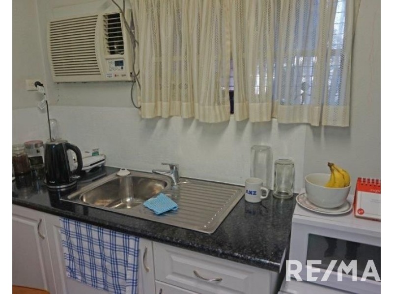 97 Broadway, Junee NSW 2663