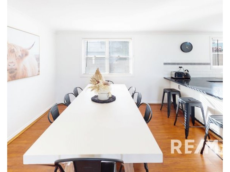 44 Commins St, Junee NSW 2663