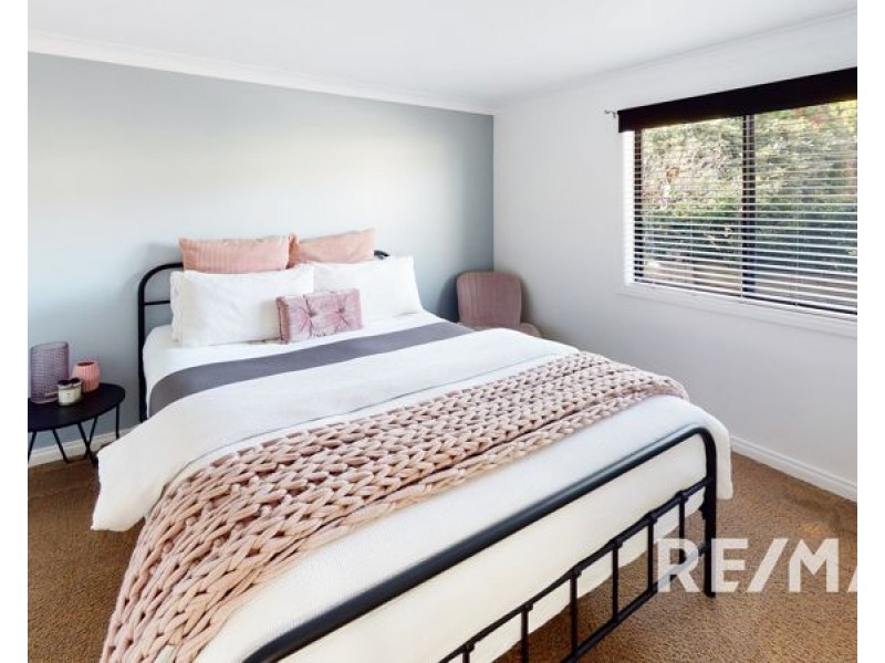 44 Commins St, Junee NSW 2663