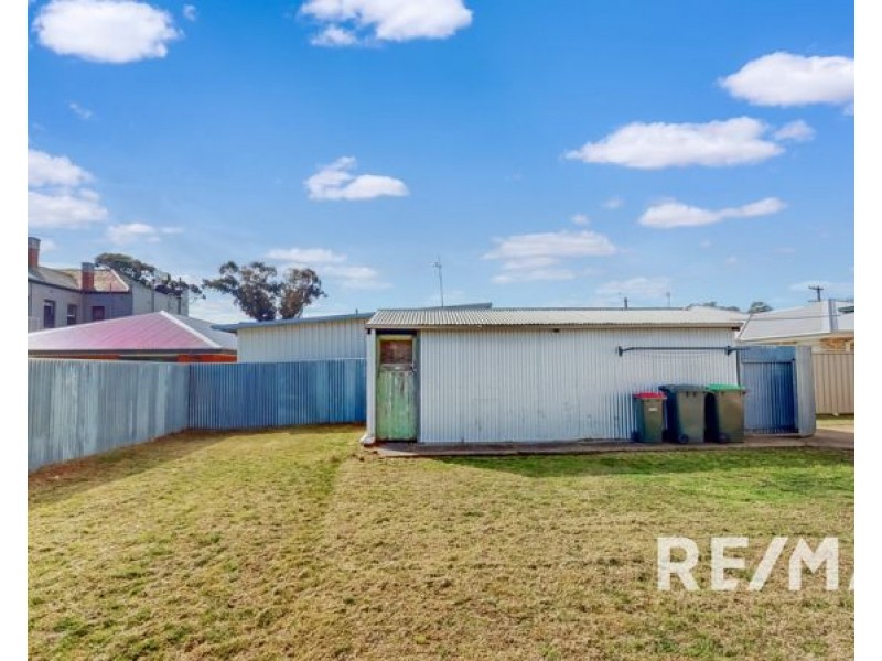 1 Ducker Street, Junee NSW 2663