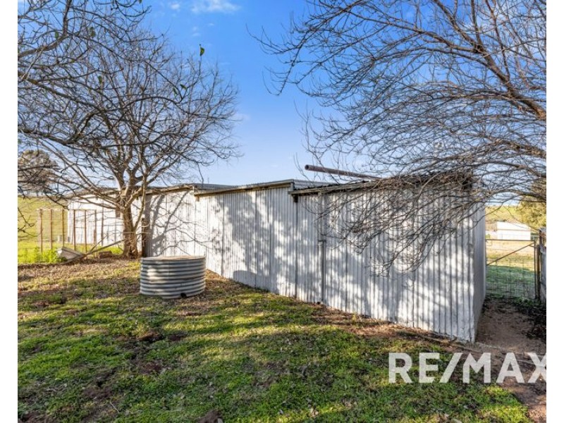 22 Boundary Street, Junee NSW 2663