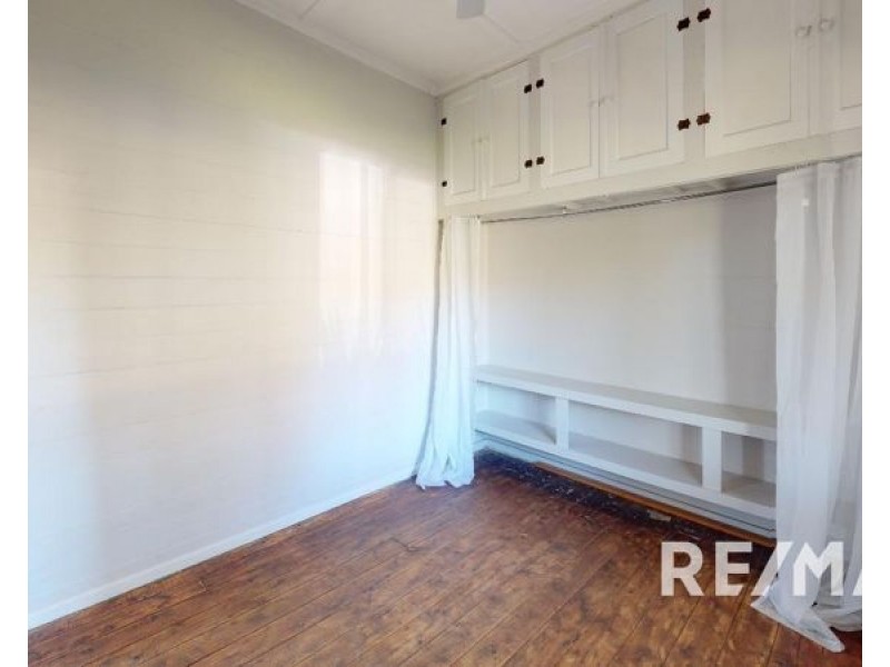6 Broadway, Junee NSW 2663