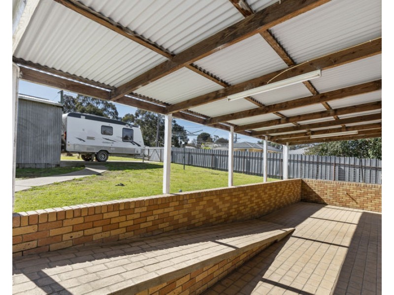 76 Lisgar Street, Junee NSW 2663