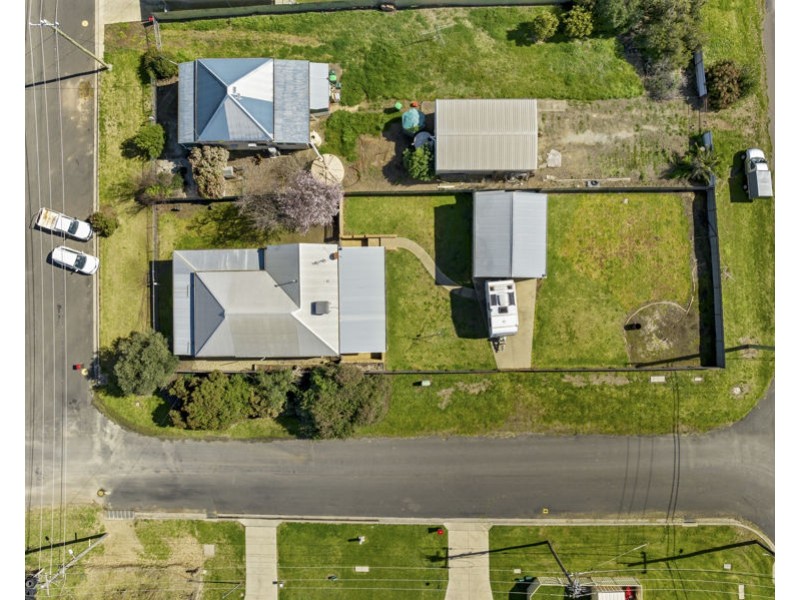 76 Lisgar Street, Junee NSW 2663