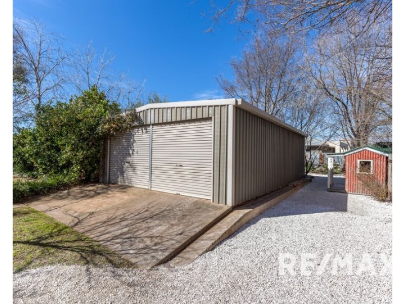 17 Wade Street, Coolamon NSW 2701