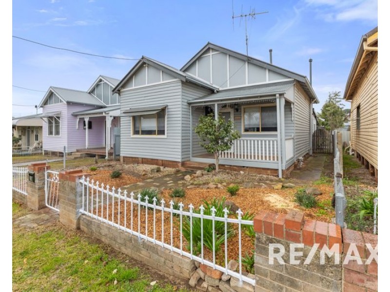 35 Gloucester Street, Junee NSW 2663