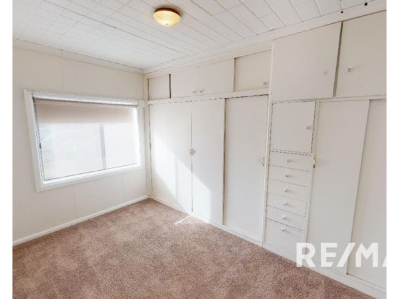 7 George Street, Junee NSW 2663